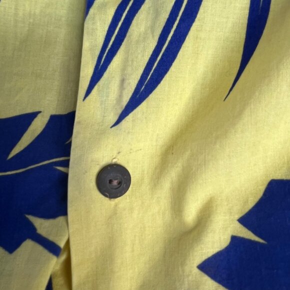 LL Bean Vintage 80's Hawaiian Shirt Mens XL Yellow Blue Palms Tropical - Picture 5 of 7